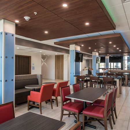 Holiday Inn Express & Suites - Phoenix North - Happy Valley By Ihg Luaran gambar