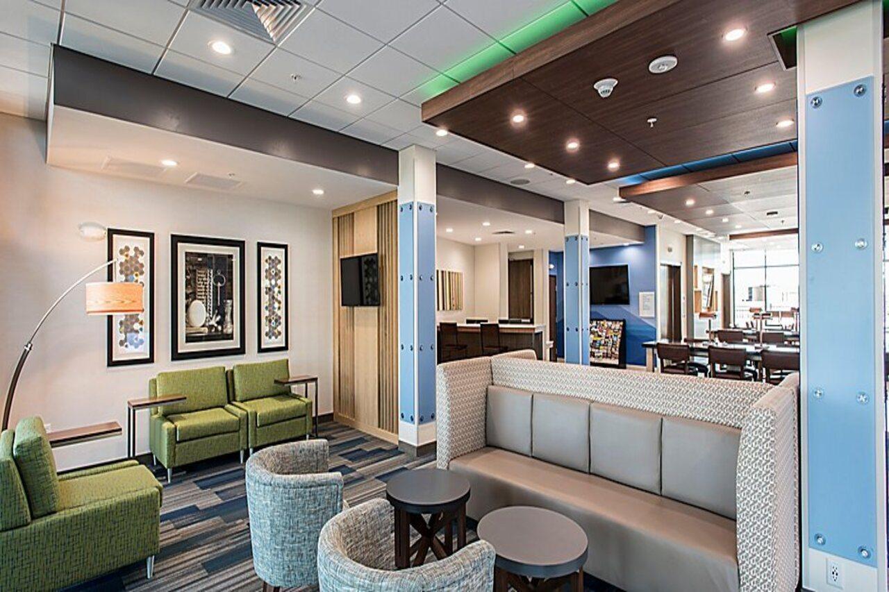 Holiday Inn Express & Suites - Phoenix North - Happy Valley By Ihg Luaran gambar
